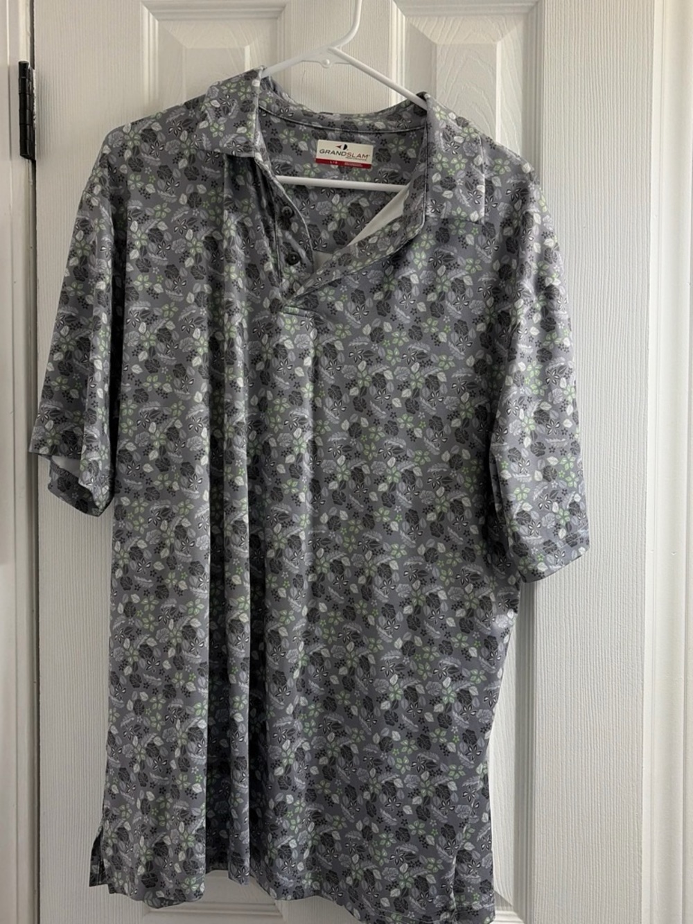 Grand Slam Men's Gray Floral Polo Shirt
